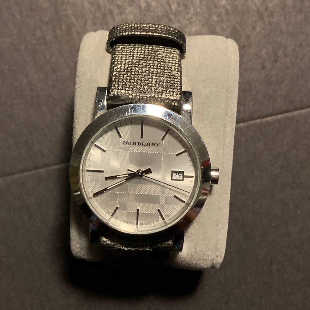 Burberry Men Women Watch